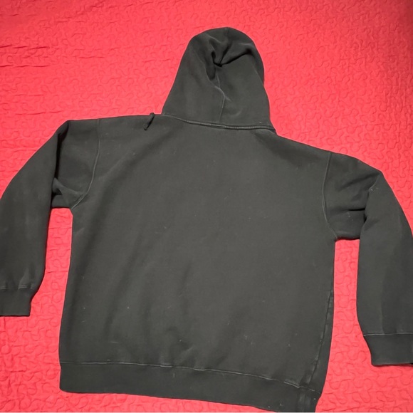 Famous stars*straps white rose skull front zip hoodie - Picture 3 of 9